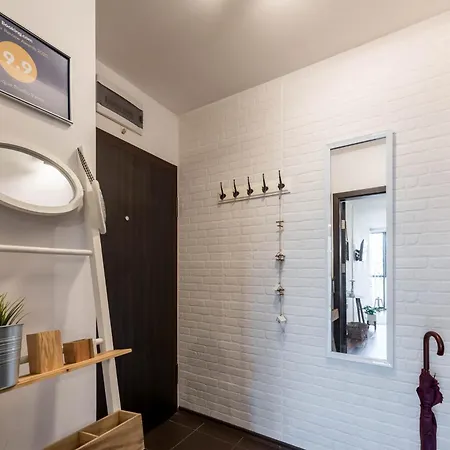 Lägenhet студио в близост до община