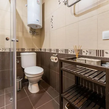 студио в близост до община *