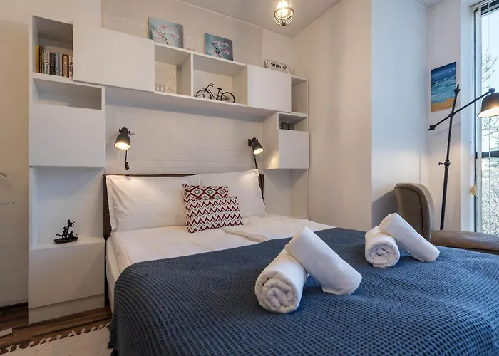 студио в близост до община Varna