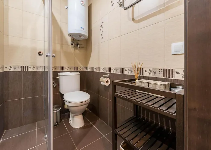 студио в близост до община *